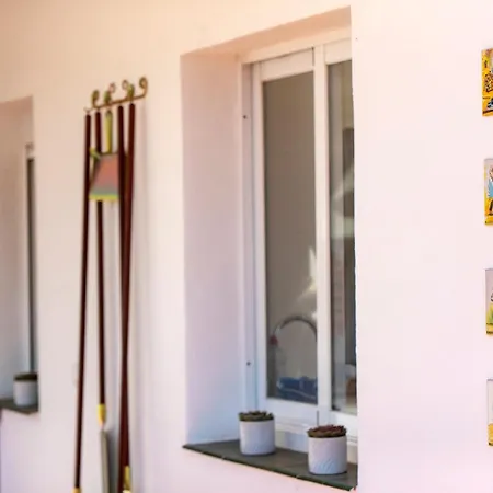 Modernes Wohnen Im Laendlichen Andalusien Holiday home